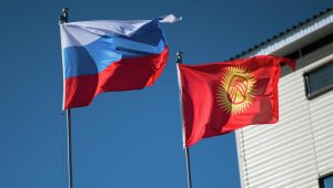 Қырғызстан Ресейдің санкцияларды айналып өтуіне көмектесіп жатыр ма: Жапаров жауап берді
