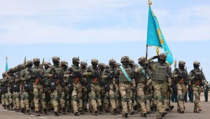 Резервтегі әскери қызметшілер: әскери қызметтің жаңа түрінің артықшылықтары
