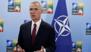 НАТО-ның Бас хатшысы Ресеймен ұзақ жылдар бойы қарсыласуға дайындалуға шақырды