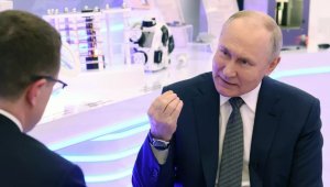 Путин Украинаға ертерек шабуыл жасамағанына өкінетінін айтты