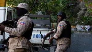 Гаитиде бандалар полиция мен президент сарайына шабуыл жасады