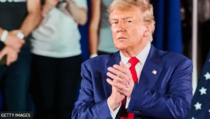 Трамптың Джорджиядағы соты көптеген айға кейінге шегерілді