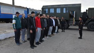 Теңіз жаяу әскері сарбаздармен толықты