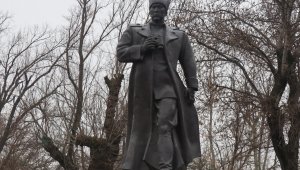 Шымкентте генерал Сабыр Рақымовты еске алды