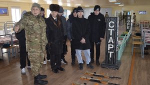 Бозбалалар әскерге баруға дайын