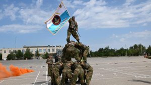 Жас жауынгерлердің ерекше сәті