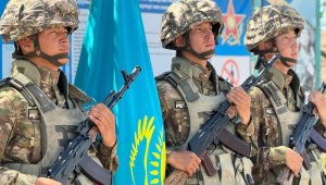 Бүгін – Қарулы Күштердің рәміздері күні