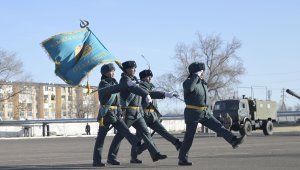 Антыңа адал бол, жас сарбаз!